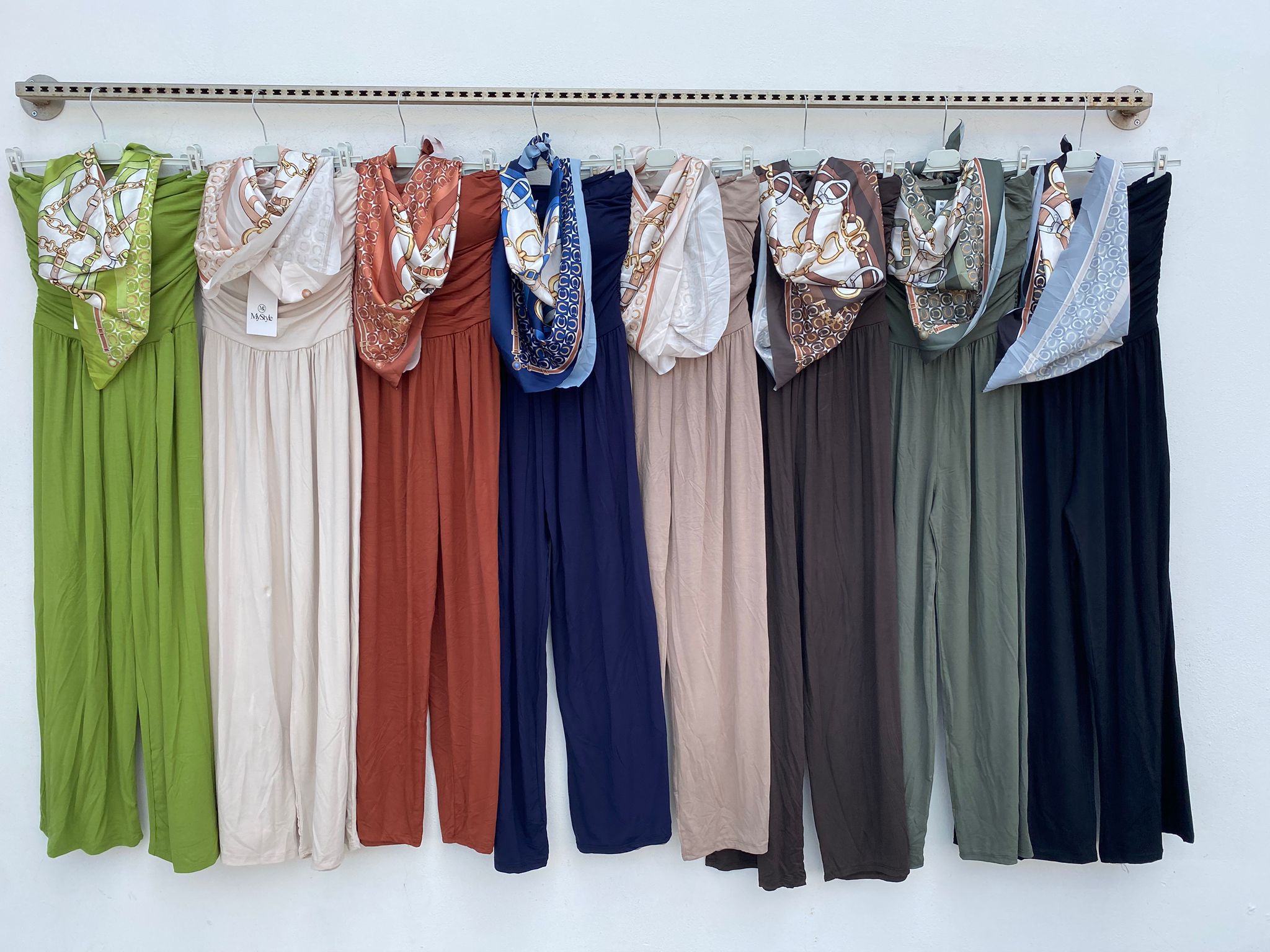 Tuta foulard ( regalo )